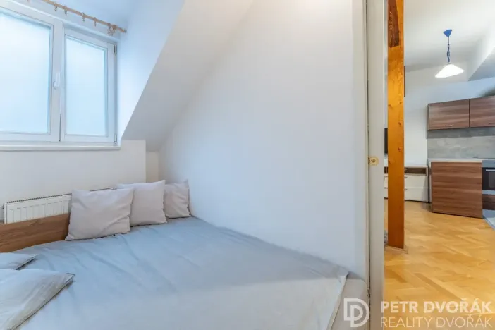 Prodej bytu 2+kk, Praha - Žižkov, Orebitská, 35 m2