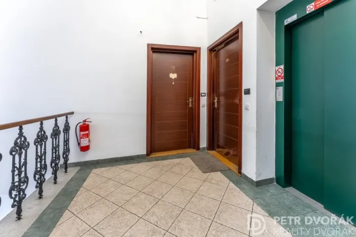 Prodej bytu 2+kk, Praha - Žižkov, Orebitská, 35 m2