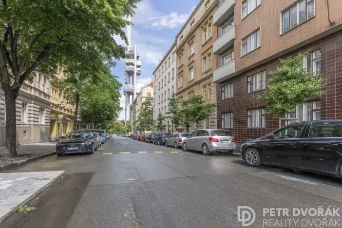 Prodej bytu 2+kk, Praha - Žižkov, Orebitská, 35 m2