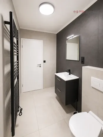 Pronájem bytu 1+kk, Kladno, Pavlisova, 30 m2