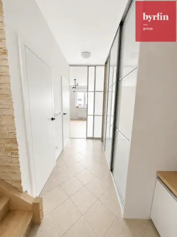 Pronájem bytu 4+kk, Opava, Krnovská, 130 m2