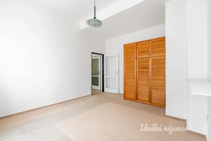 Pronájem bytu 2+kk, Praha - Libeň, Čihákova, 38 m2