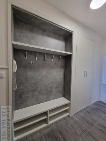 Pronájem bytu 2+1, Krnov - Pod Cvilínem, SPC S, 58 m2