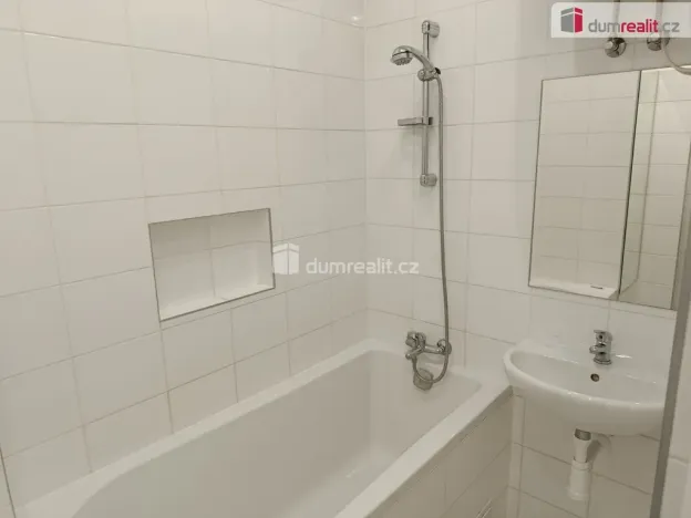 Pronájem bytu 1+kk, Praha - Strašnice, V předpolí, 25 m2