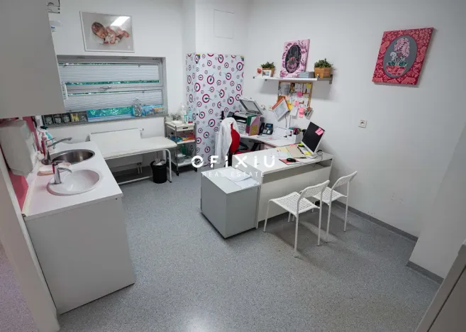 Prodej obchodního prostoru, Bratislava-Staré Mesto, Slovensko, Búdková, 581 m2