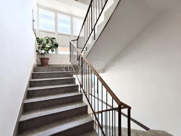 Pronájem bytu 3+kk, Praha - Břevnov, Ve Střešovičkách, 81 m2