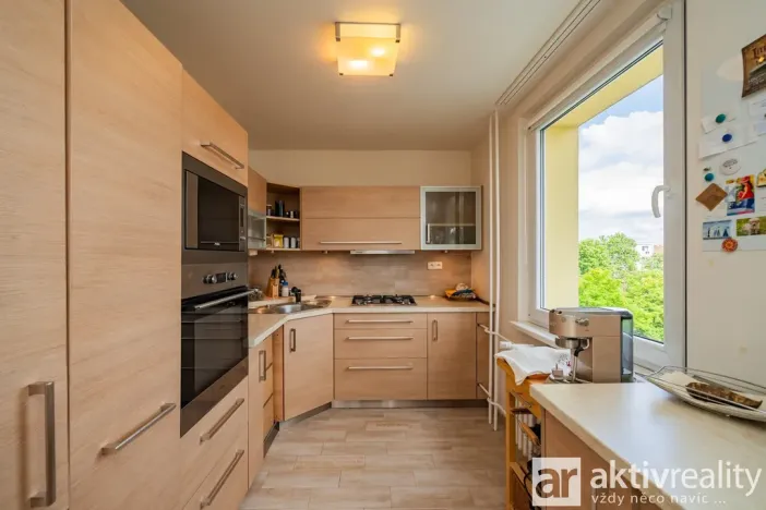 Prodej bytu 3+kk, Neratovice, Dr. E. Beneše, 75 m2