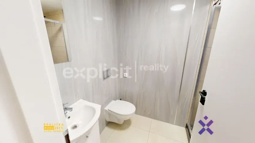 Pronájem bytu 1+kk, Zlín, Devadesátá, 35 m2