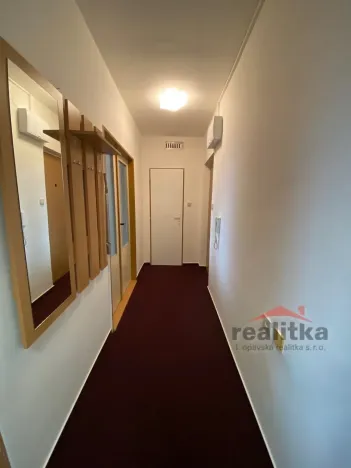 Pronájem bytu 1+1, Opava - Kylešovice, Bílovecká, 38 m2