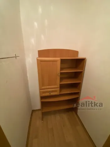 Pronájem bytu 1+1, Opava - Kylešovice, Bílovecká, 38 m2