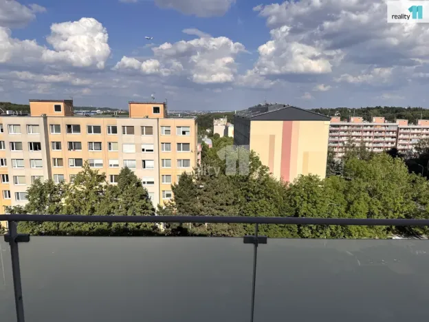 Pronájem bytu 2+kk, Praha - Řepy, Skuteckého, 57 m2