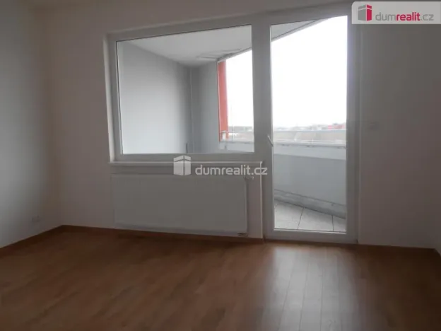 Pronájem bytu 2+kk, Praha - Horní Měcholupy, Modenská, 81 m2