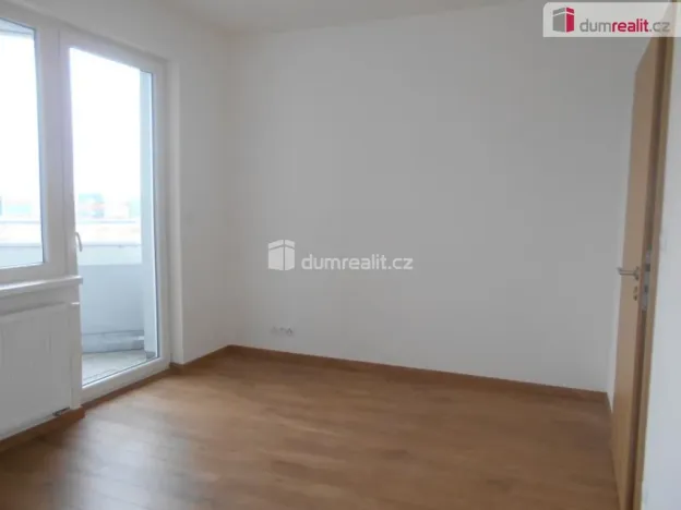 Pronájem bytu 2+kk, Praha - Horní Měcholupy, Modenská, 81 m2