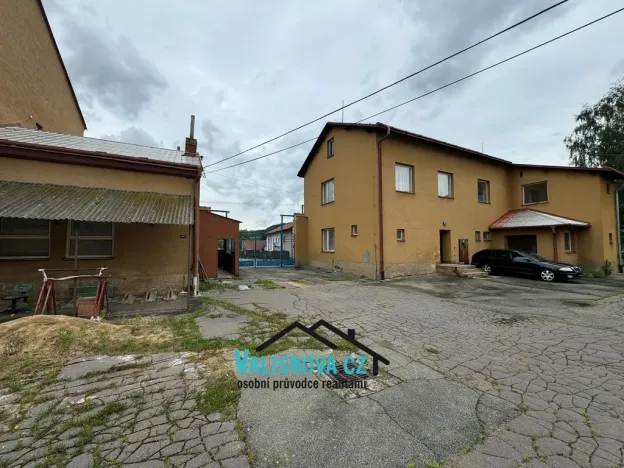 Prodej skladu, Drnovice, 7000 m2