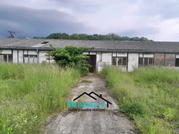 Prodej komerčního pozemku, Kroměříž, 3440 m2