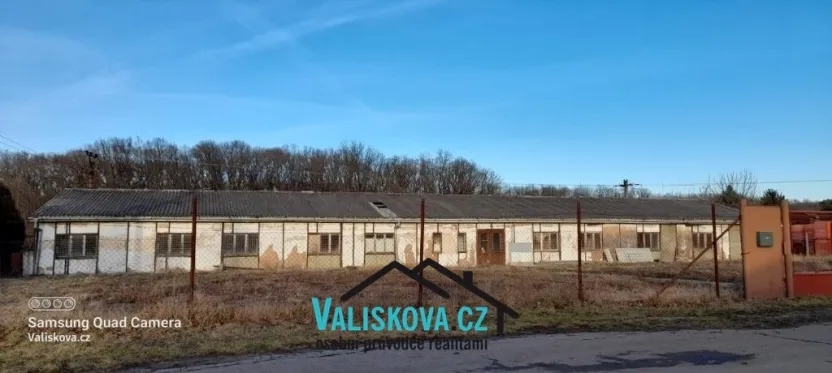 Prodej komerčního pozemku, Kroměříž, 3440 m2