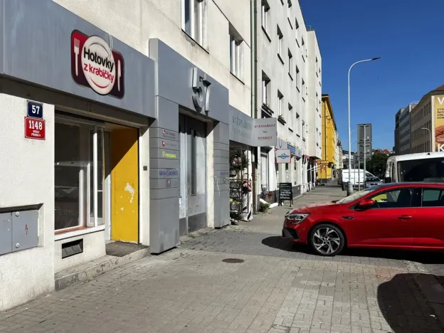 Pronájem obchodního prostoru, Praha - Nusle, Na Pankráci, 24 m2
