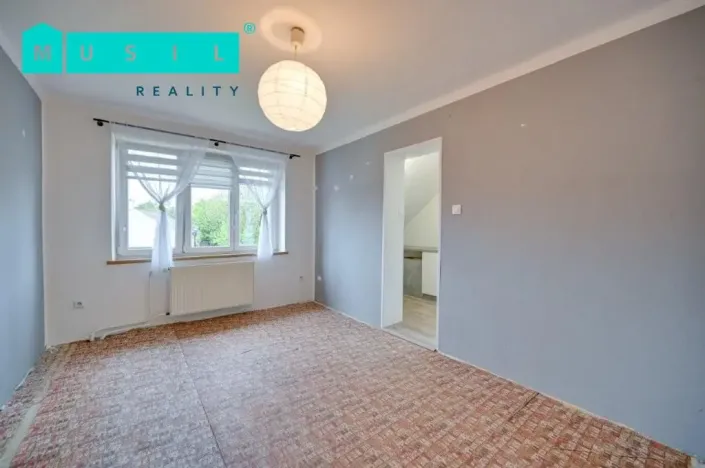 Prodej vícegeneračního domu, Medlov, 300 m2