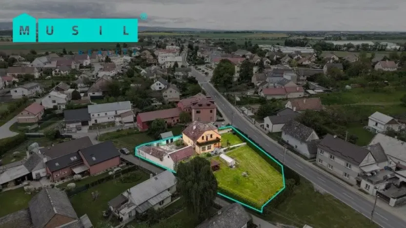 Prodej vícegeneračního domu, Medlov, 300 m2