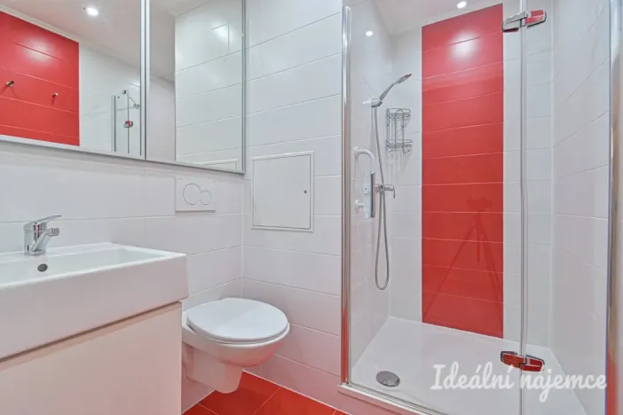 Pronájem bytu 1+kk, Brno, Moldavská, 30 m2