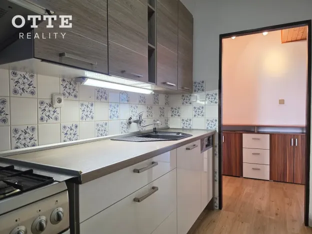 Pronájem bytu 3+1, Plzeň, Nad Úslavou, 77 m2