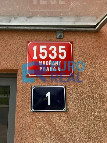Pronájem bytu 2+1, Praha - Modřany, U zastávky, 55 m2