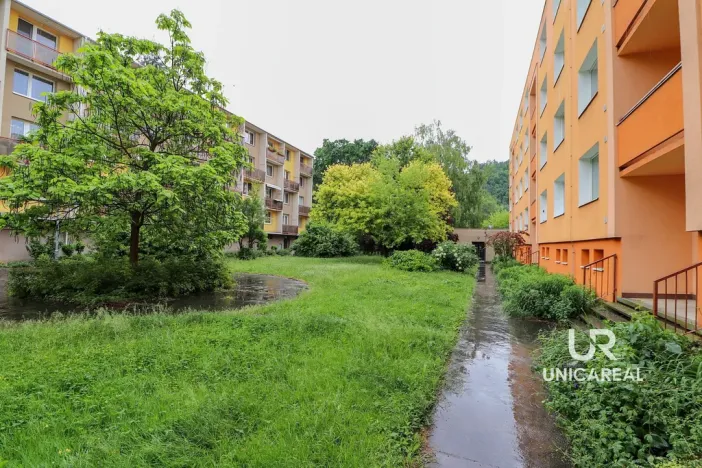 Prodej bytu 3+1, Brno - Komín, Řezáčova, 75 m2