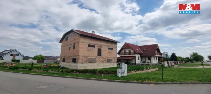 Prodej pozemku pro bydlení, Loděnice, 1346 m2