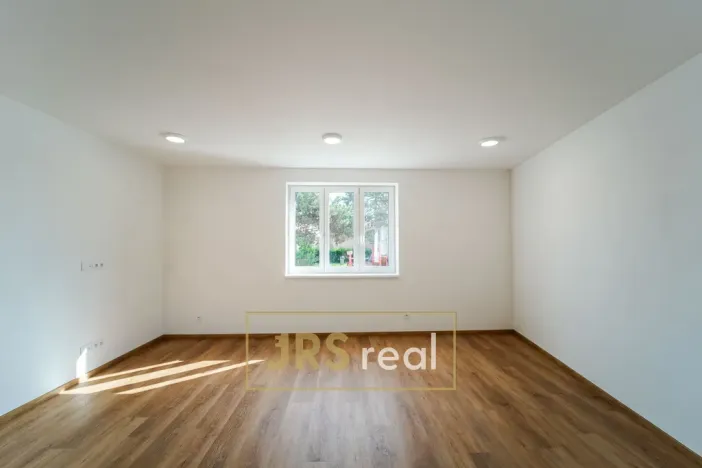 Pronájem bytu 3+kk, Přísnotice, 97 m2