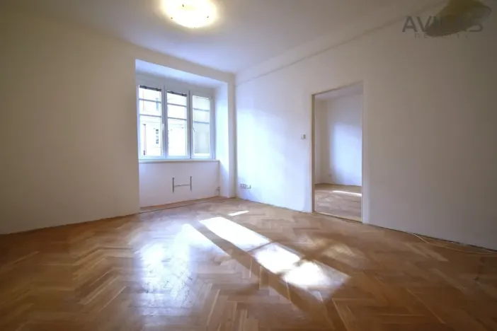 Pronájem bytu 2+kk, Praha - Žižkov, Ambrožova, 52 m2