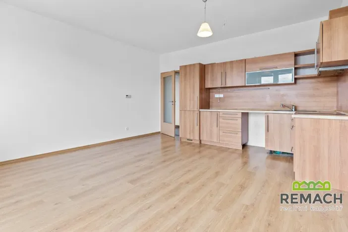 Pronájem bytu 2+kk, Staré Město, Tönisvorst, 50 m2