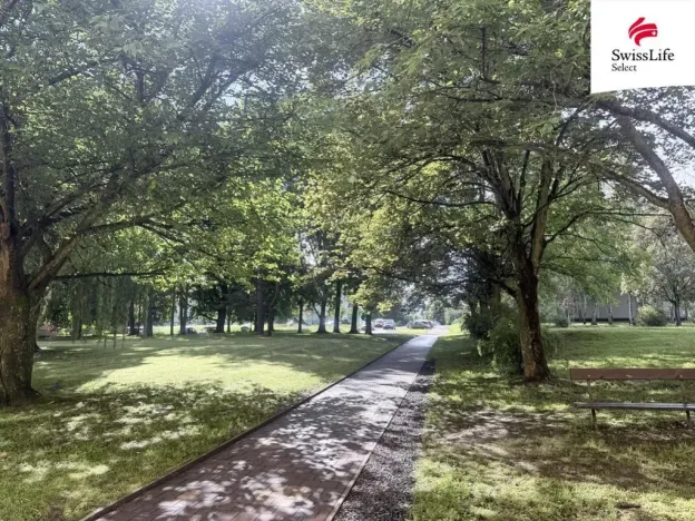 Prodej bytu 2+1, Jičín, Nám. V. Čtvrtka, 60 m2