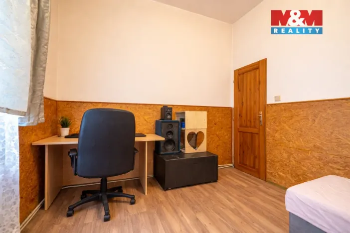Prodej bytu 4+1, Nový Bor - Arnultovice, 97 m2