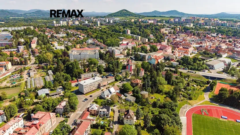Prodej ordinace, Česká Lípa, Pod Holým vrchem, 196 m2