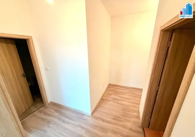 Pronájem bytu 2+1, Janovice nad Úhlavou, Rozvojová zóna, 80 m2