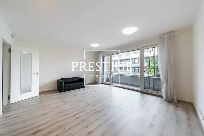 Pronájem bytu 1+kk, Praha - Střížkov, Bešťákova, 40 m2