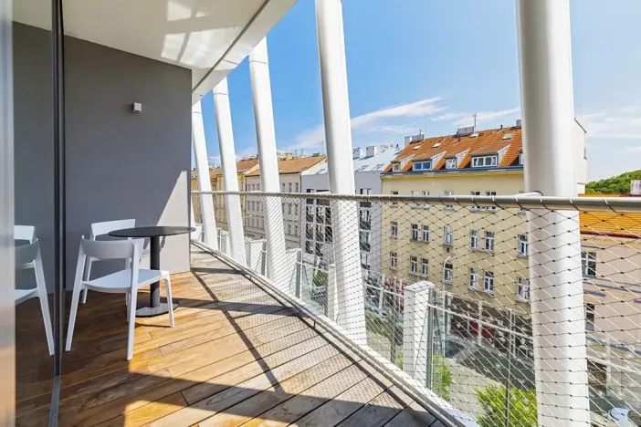 Pronájem bytu 2+kk, Praha - Smíchov, 62 m2