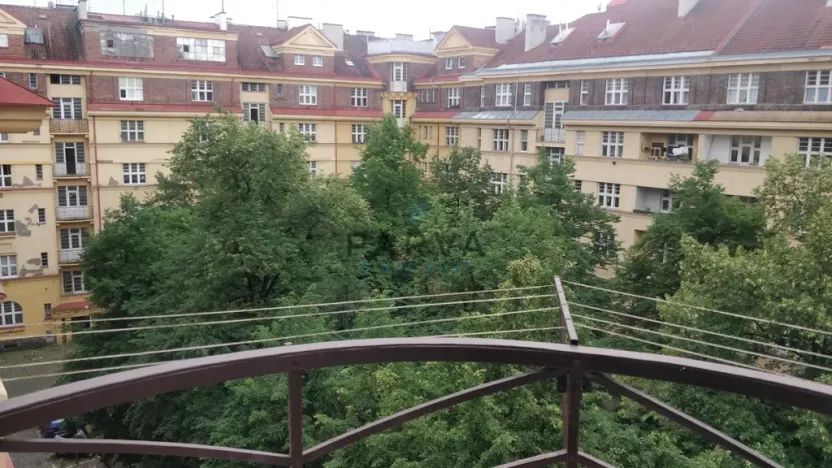 Pronájem bytu 1+1, Praha - Vinohrady, Vinohradská, 45 m2