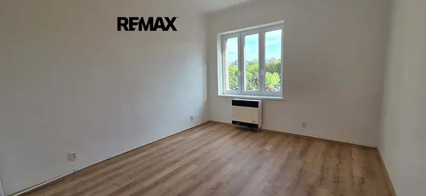 Pronájem bytu 2+kk, Praha - Záběhlice, Záběhlická, 45 m2