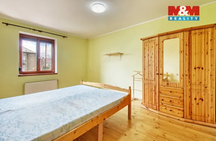 Prodej rodinného domu, Chomutov, Palachova, 252 m2