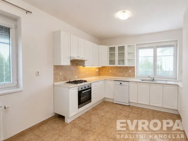 Pronájem rodinného domu, Průhonice, 200 m2