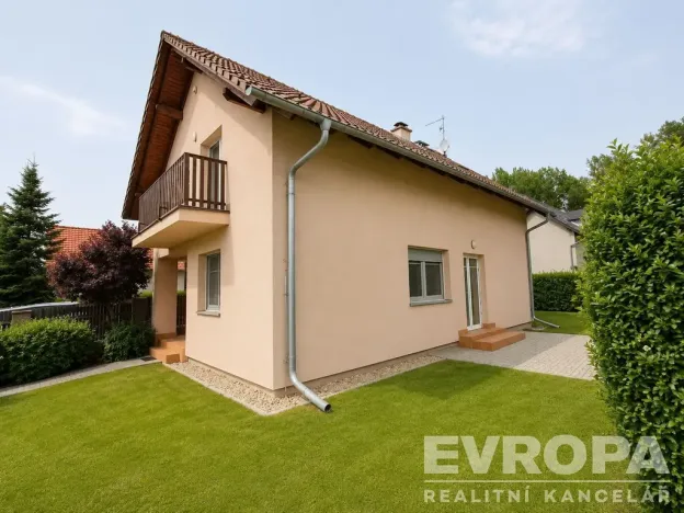 Pronájem rodinného domu, Průhonice, 200 m2