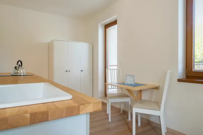 Pronájem bytu 1+kk, Čím, 34 m2
