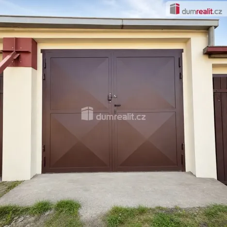 Pronájem garáže, Teplice, Bratislavská, 20 m2