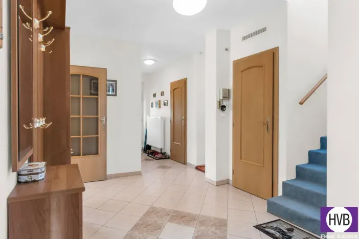 Prodej rodinného domu, Louňovice, Smrková, 200 m2