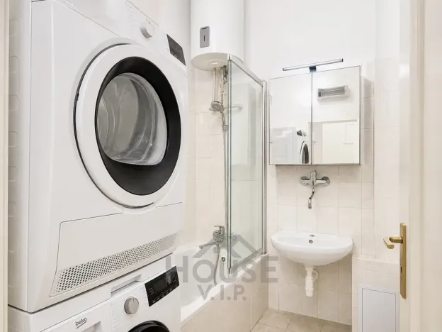 Prodej bytu 2+kk, Praha - Vršovice, Ruská, 51 m2