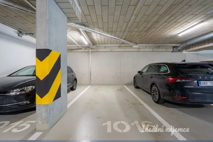 Pronájem bytu 2+kk, Praha - Hloubětín, Sobí, 55 m2