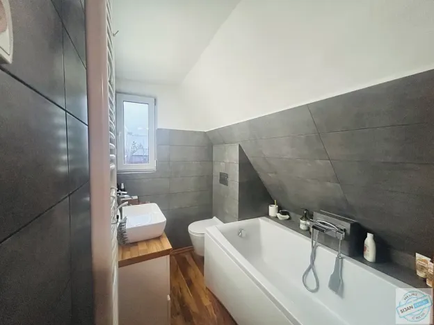 Prodej rodinného domu, Bruntál, V Táboře, 234 m2