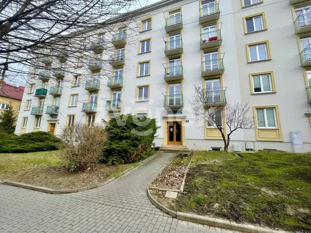 Pronájem bytu 1+1, Zlín, Bratří Jaroňků, 37 m2