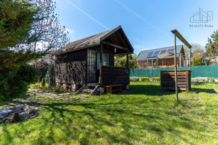Prodej zahrady, Praha - Horní Počernice, Zábrodí, 297 m2